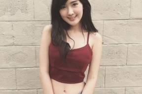 网红吃瓜纹身美女是谁啊,揭秘网络红人的神秘面纱