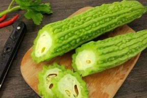 网上说的吃瓜什么意思啊,吃瓜背后的含义与趣味